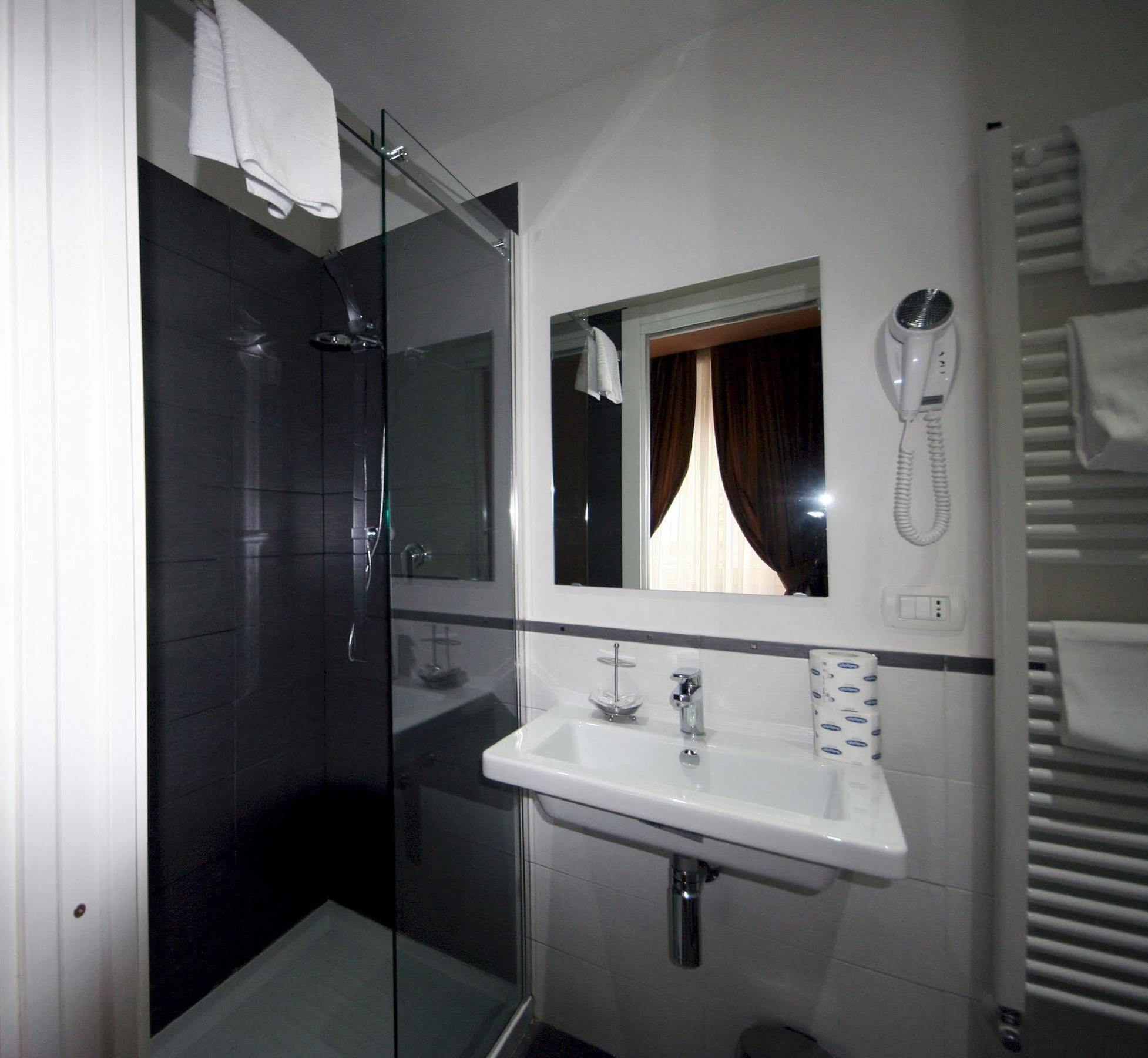 Roma Rooms Colosseum Buitenkant foto